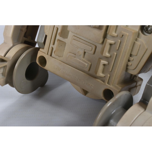 32 - A BOXED PALITOY STAR WARS RETURN OF THE JEDI SCOUT WALKER VEHICLE, appears complete and in good cond... 