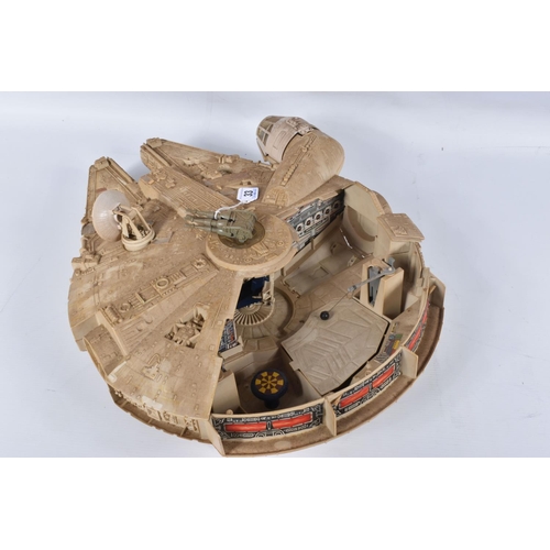 33 - AN UNBOXED CPG KENNER 1979 STAR WARS MILLENNIUM FALCON, playworn condition but appears largely compl... 