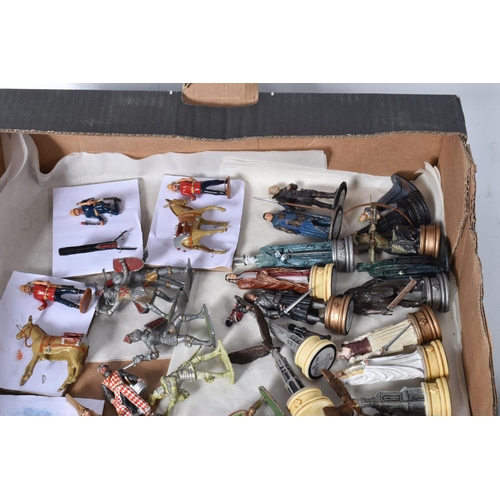 42 - A QUANTITY OF UNBOXED AND ASSORTED HOLLOWCAST LEAD AND PLASTIC FIGURES, assorted soldiers, civilian ... 