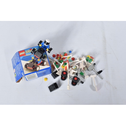 50 - A QUANTITY OF ASSORTED LEGO, majority appears to be assorted sets from the 1980's contained in opene... 