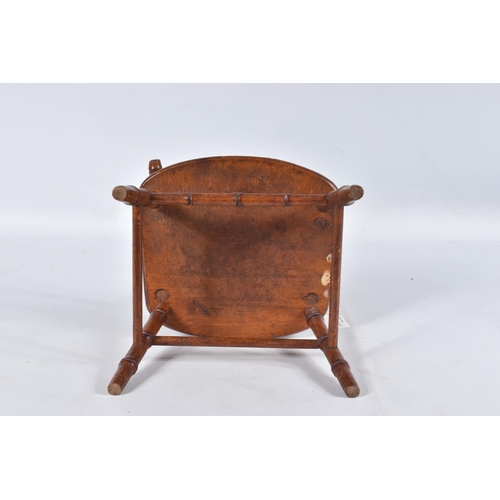 67 - A GERMAN PINE METAMORPHIC DOLLS HIGH CHAIR, c.1910, transfer decoration, tray features a line of col... 