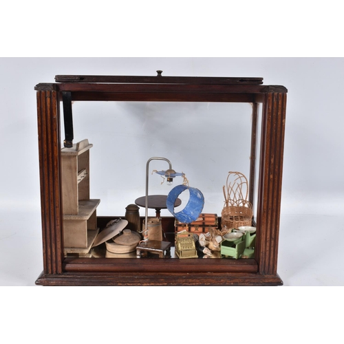 72 - AN OAK GLAZED TABLE TOP DISPLAY CASE, c.1920, missing two pieces from top but otherwise in fairly go... 