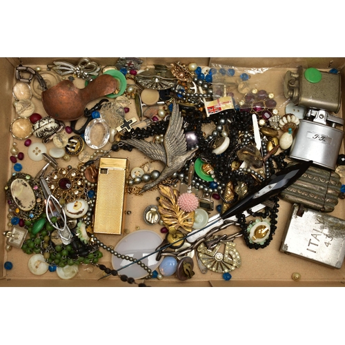 72 - A BOX OF ASSORTED COSTUME JEWELLERY AND OTHER ITEMS, to include an imitation pearl necklace, a selec... 