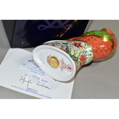 344 - A BOXED LIMITED EDITION ROYAL CROWN DERBY LORIKEET PAPERWEIGHT with certificate numbered 777/2500, g... 