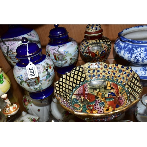 372 - A GROUP OF ORIENTAL PORCELAIN, comprising a Satsuma bowl and matching ginger jar, decorated with a c... 