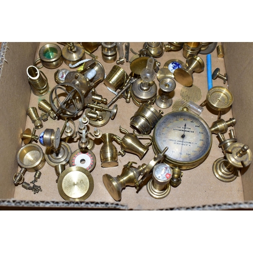 381 - ONE BOX OF MINIATURE BRASS ORNAMENTS, (doll's house pieces) to include oil lamps, roulette wheel, po... 