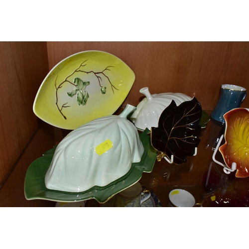 408 - A COLLECTION OF MID-CENTURY CARLTON WARE CERAMICS, comprising a Carlton Ware match holder and strike... 