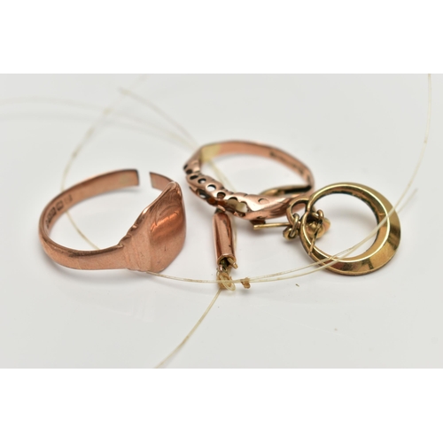 24 - TWO 9CT GOLD RINGS, AN EARRING AND A CLASP, the first an a/f rose gold, square signet ring, worn eng... 