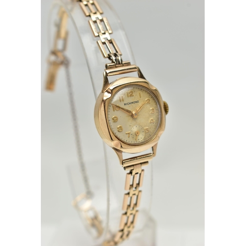 37 - A LADYS 9CT GOLD 'RICHMOND' 'WRISTWATCH, manual wind, round champagne dial signed 'Richmond' Arabic ... 