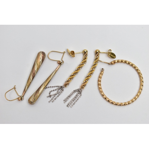 45 - TWO PAIRS OF EARRINGS AND A SINGLE HOOP EARRING, to include a pair of bi-colour tapered drop earring... 