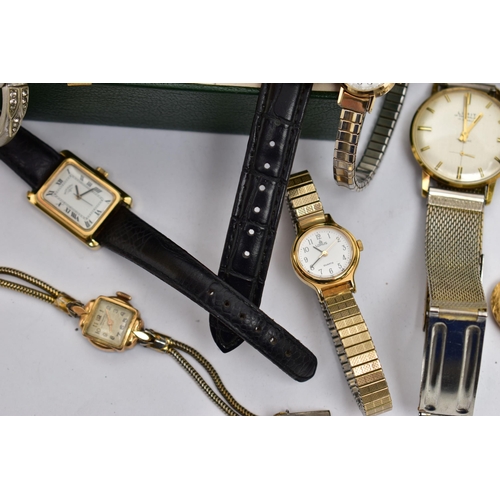 65 - A 'GUCCI' WRISTWATCH AND OTHER ASSORTED WATCHES,  quartz movement, round white dial signed 'Gucci', ... 