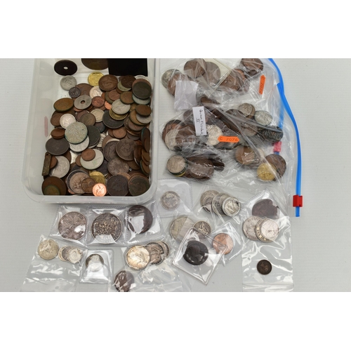 90 - A PLASTIC BOX CONTAINING WORLD COINAGE, to include an Arabic 1 Double Florin 1887, a walsall penny t... 