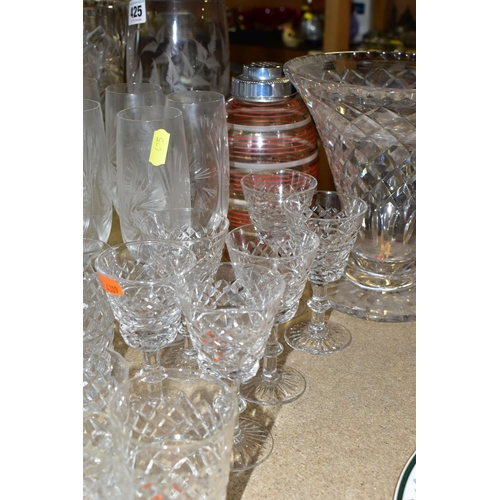 425 - A GROUP OF CUT CRYSTAL AND COLOURED GLASS, comprising  a set of six Webb Crystal 'Heirloom' pattern ... 