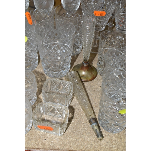 425 - A GROUP OF CUT CRYSTAL AND COLOURED GLASS, comprising  a set of six Webb Crystal 'Heirloom' pattern ... 