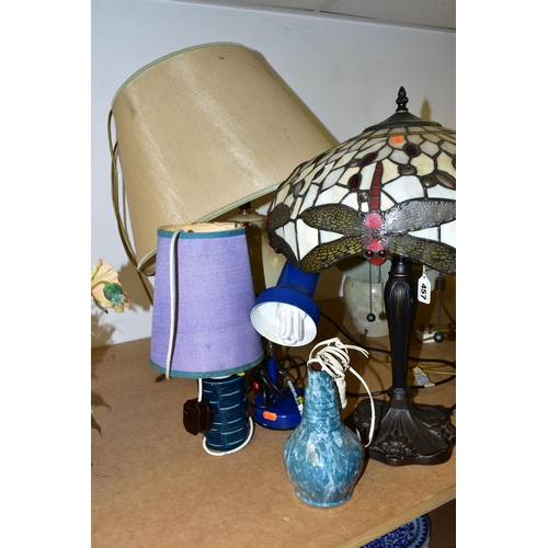 457 - ELEVEN ASSORTED TABLE LAMPS AND BRASS OIL LAMPS, including a reproduction Tiffany style leaded glass... 