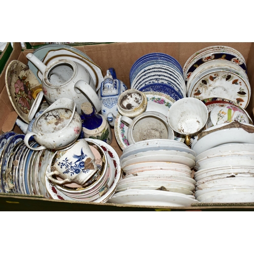 461 - SEVEN BOXES AND LOOSE CERAMICS, ETC, including a quantity of assorted miscellaneous saucers, tea pla... 