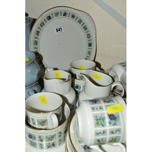 541 - A ROYAL DOULTON 'TAPESTRY' PATTERN PART TEA SERVICE, comprising a pair of bread and butter plates, t... 