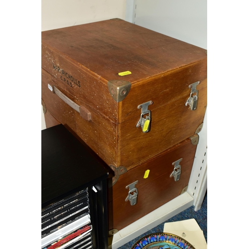 544 - NINETEEN COLLECTORS PLATES, A SMALL RACK OF BEATLES CDS AND TWO WOODEN BOXES, the collectors plates ... 