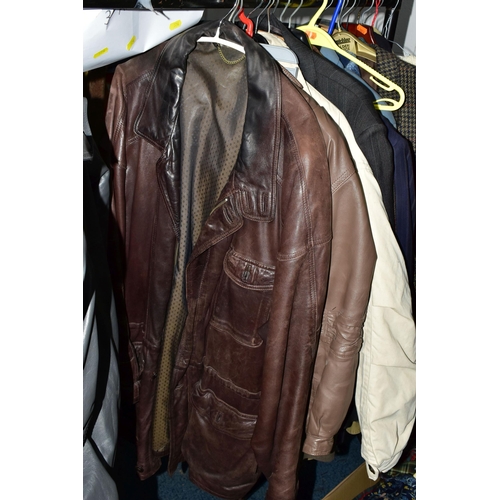 576 - ONE RAIL OF GENTLEMEN'S CLOTHING, to include suits, tweed jackets, sheepskin coat, sweaters, dinner ... 