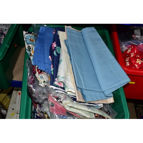 581 - TEN BOXES AND LOOSE ASSORTED FABRIC OFFCUTS AND SEWING MACHINES ETC, the bulk of this lot is compris... 