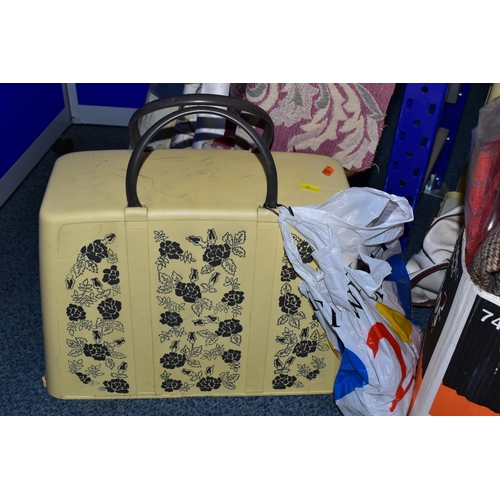 581 - TEN BOXES AND LOOSE ASSORTED FABRIC OFFCUTS AND SEWING MACHINES ETC, the bulk of this lot is compris... 