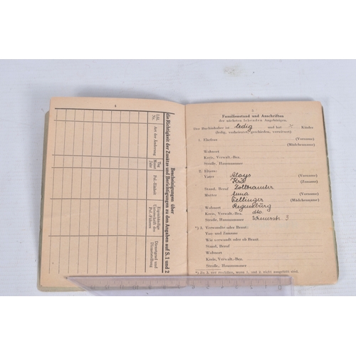 310 - WWII SOLDBUCH FOR A MEMBER OF SS POLIZEI REGIMENT 17 ,JOHANN FRA, DOB 15/12/1915,  place Riedling No... 