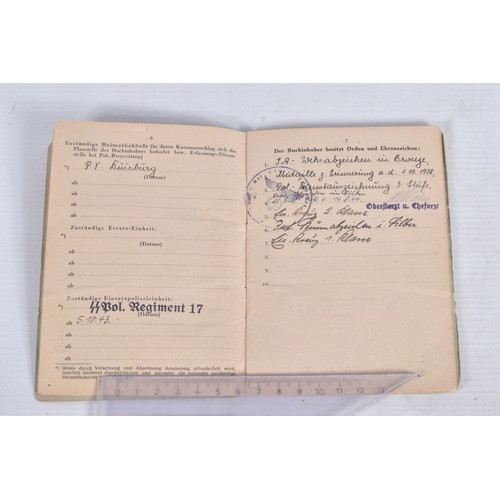 310 - WWII SOLDBUCH FOR A MEMBER OF SS POLIZEI REGIMENT 17 ,JOHANN FRA, DOB 15/12/1915,  place Riedling No... 