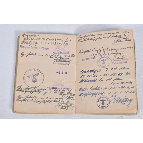 310 - WWII SOLDBUCH FOR A MEMBER OF SS POLIZEI REGIMENT 17 ,JOHANN FRA, DOB 15/12/1915,  place Riedling No... 