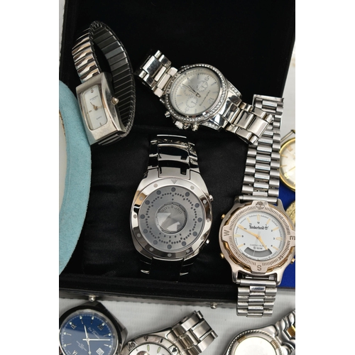 120 - A BOX OF ASSORTED WRISTWATCHES, ladys and gents watches to include a boxed ladys 'Accurist' watch, o... 