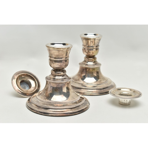 225 - A PAIR OF ELIZABETH II SILVER DWARF CANDLESTICKS OF CIRCULAR FORM, beaded rims, detachable sconces, ... 