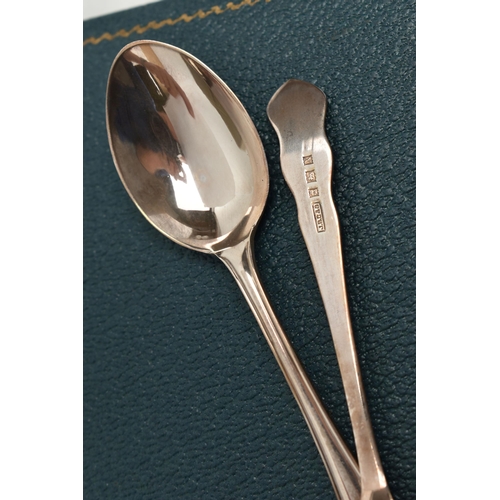 227 - A CASED SET OF SIX ELIZABETH II SILVER TEASPOONS, makers J B Chatterley & Sons Ltd, Birmingham 1972,... 