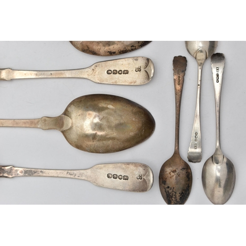 252 - A PARCEL OF 19TH AND EARLY 20TH CENTURY FLATWARE, comprising a set of five Victorian Fiddle pattern ... 