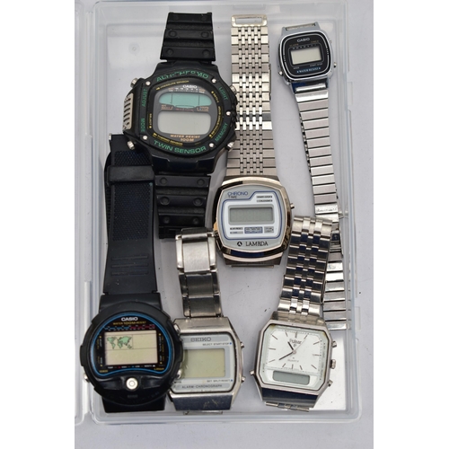 103 - SIX GENTS DIGITAL WRISTWATCHES, to include three Casio watches one fitted with a rubber strap, one w... 