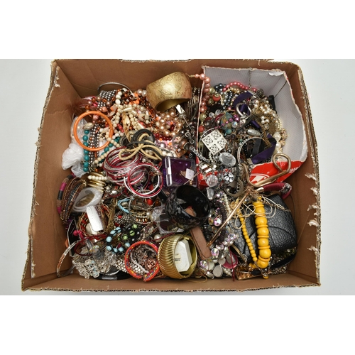 137 - A BOX OF ASSORTED COSTUME JEWELLERY, to include beaded necklaces, bracelets, bangles, earrings, broo... 