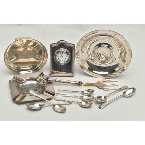 229 - A PARCEL OF ASSORTED SILVER GOLFING PRIZES, ETC, including three Elizabeth II dishes / ashtray engra... 