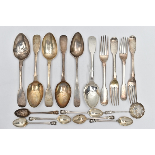 252 - A PARCEL OF 19TH AND EARLY 20TH CENTURY FLATWARE, comprising a set of five Victorian Fiddle pattern ... 