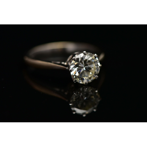 3 - A MODERN SINGLE STONE DIAMOND RING, round brilliant cut diamond, estimated carat weight 1.50ct, colo... 