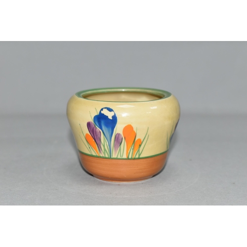 342 - A CLARICE CLIFF CROCUS PATTERN MARMALADE POT, painted with purple, blue and orange crocuses, green a... 