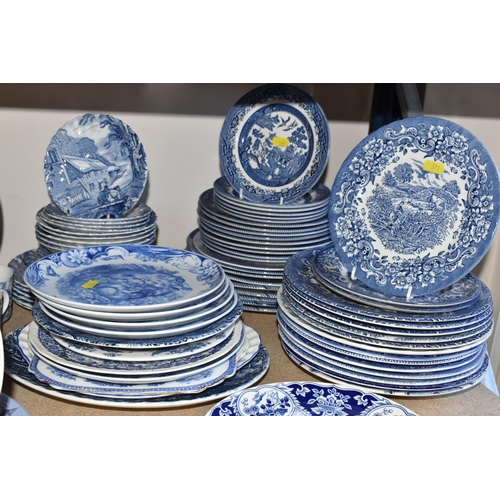 371 - A LARGE QUANTITY OF BLUE AND WHITE DINNERWARE, comprising Royal Doulton The Majestic Collection Boot... 