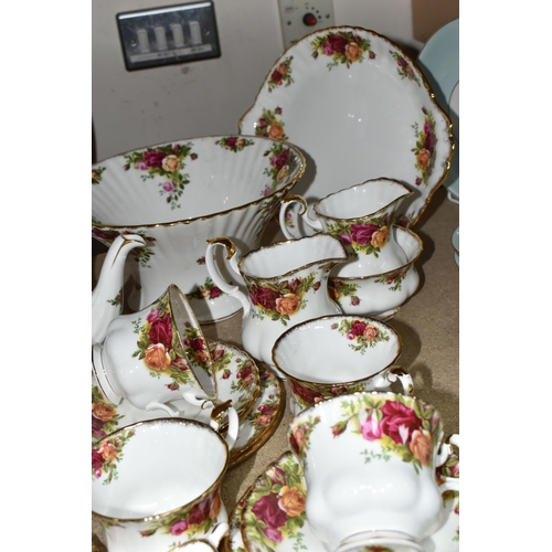 412 - A ROYAL ALBERT 'OLD COUNTRY ROSES' PATTERN TEA SET, comprising a teapot (cracked lid), cake plate, t... 