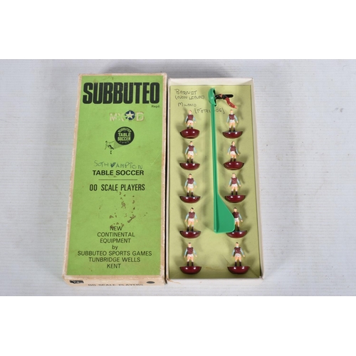 21 - A QUANTITY OF BOXED SUBBUTEO HEAVYWEIGHT TEAMS, majority are versions of No.7 and/or No.74, all appe... 