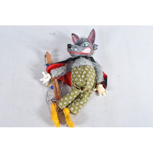 46 - TWO BOXED PELHAM SL63 WOLF PUPPETS, both appear complete and in fairly good condition with only mino... 