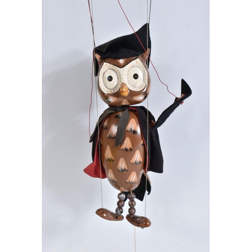 47 - A BOXED PELHAM DE LUXE OWL PUPPET, appears complete and in good condition with only minor marking an... 