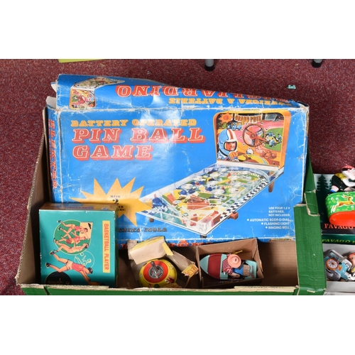 113 - A BOXED TECHNOFIX TINPLATE SPORT-TRAINER SHOOTING GALLERY TOY,  included in the box the whole fixed ... 