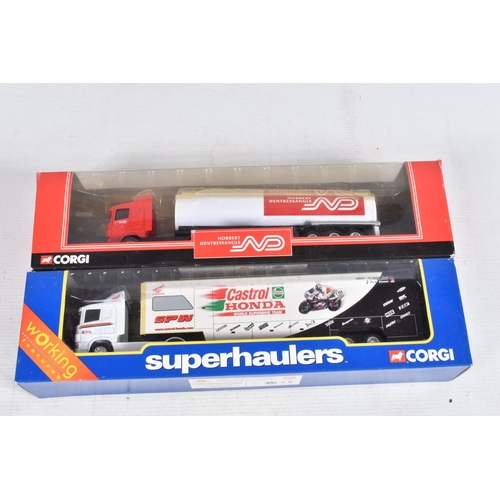 116 - A TRAY OF BOXED AND UNBOXED PLAYWORN CORGI SUPERHAULERS LORRIES AND CAR TRANSPORTER MODEL VEHICLES, ... 