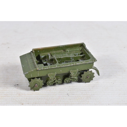 76 - A BOXED DINKY TOYS 18-POUNDER FIELD GUN UNIT GIFT SET, No.162 (A2260) comprising Light Dragon Tracto... 