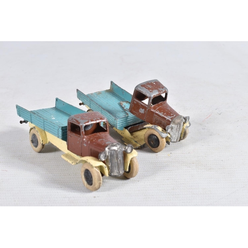 81 - A QUANTITY OF PRE WAR AND EARLY POSTWAR DINKY TOYS VEHICLES, all in playworn condition, many are suf... 