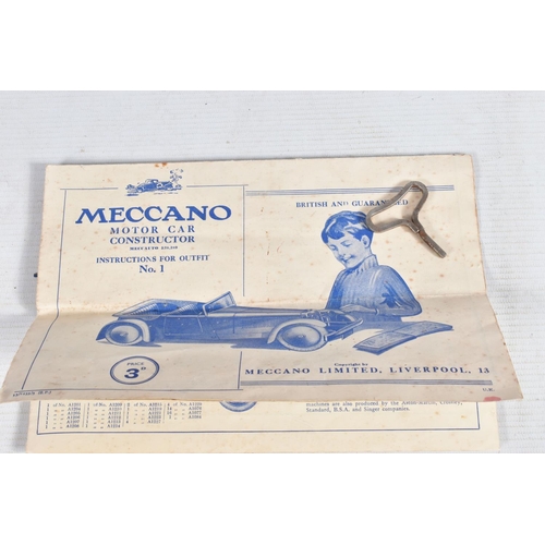90 - AN UNBOXED MECCANO MOTOR CAR CONSTRUCTOR OUTFIT No.1, contents not checked but majority of parts app... 