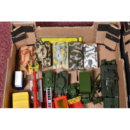 91 - A QUANTITY OF UNBOXED AND ASSORTED DINKY, CORGI, TRI-ANG MINIC AND MATCHBOX DIECAST VEHICLES ETC., t... 