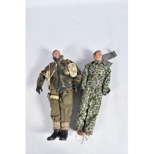 93 - A SELECTION OF ELITE FORCE WW2 ACTION FIGURES, boxes for models 2nd British Commando Unit Private Ro... 